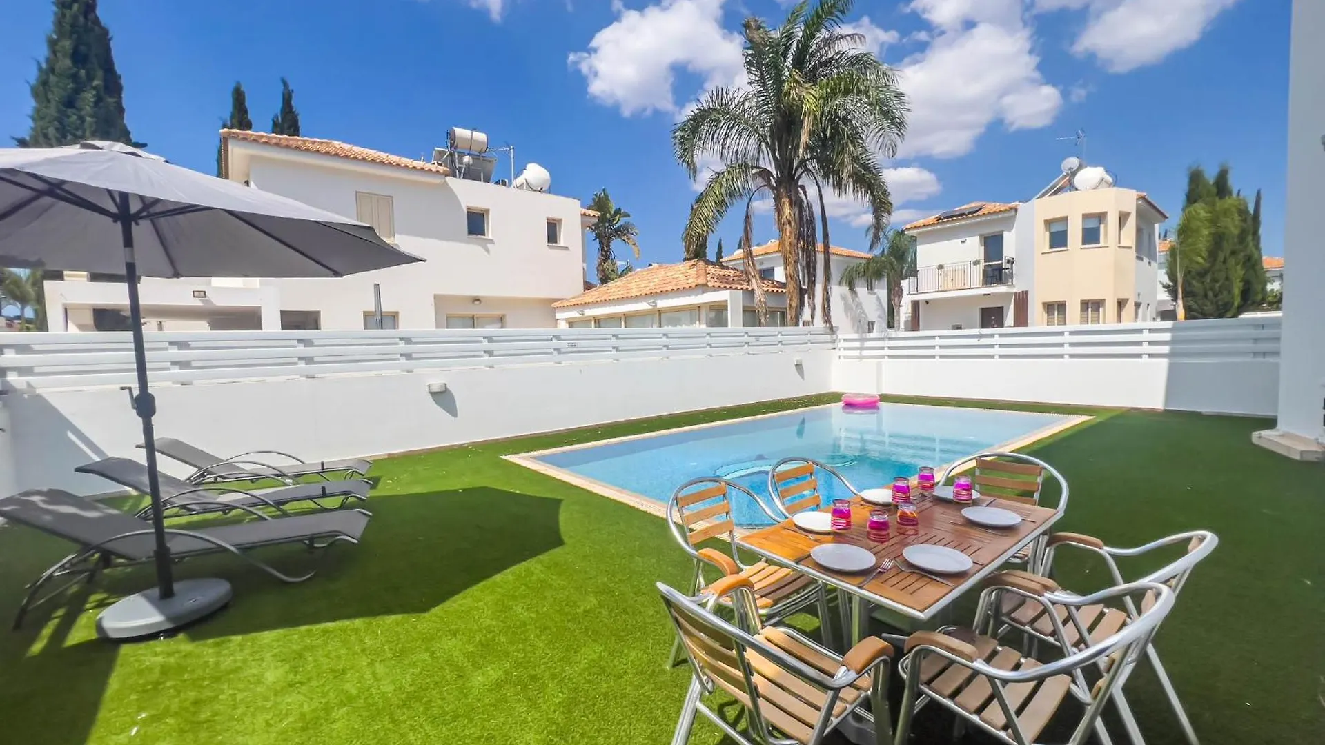 Villa Dolce Vita Protaras